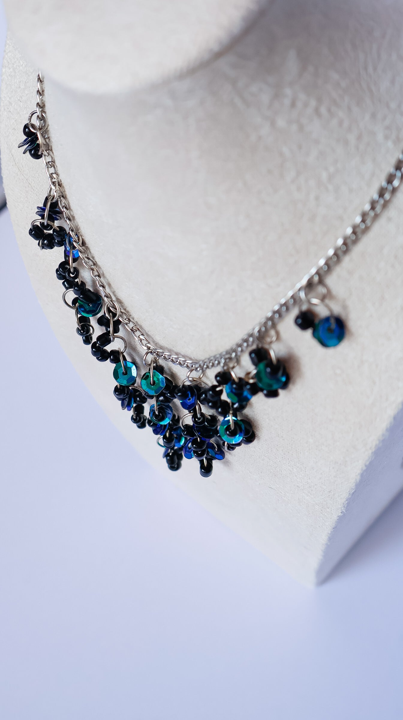Collier Raven